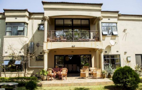 villa 83